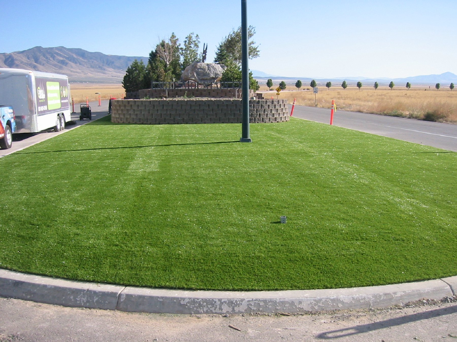 ENERGIZE THE CITY LANDSCAPE WITH ARTIFICIAL GRASS