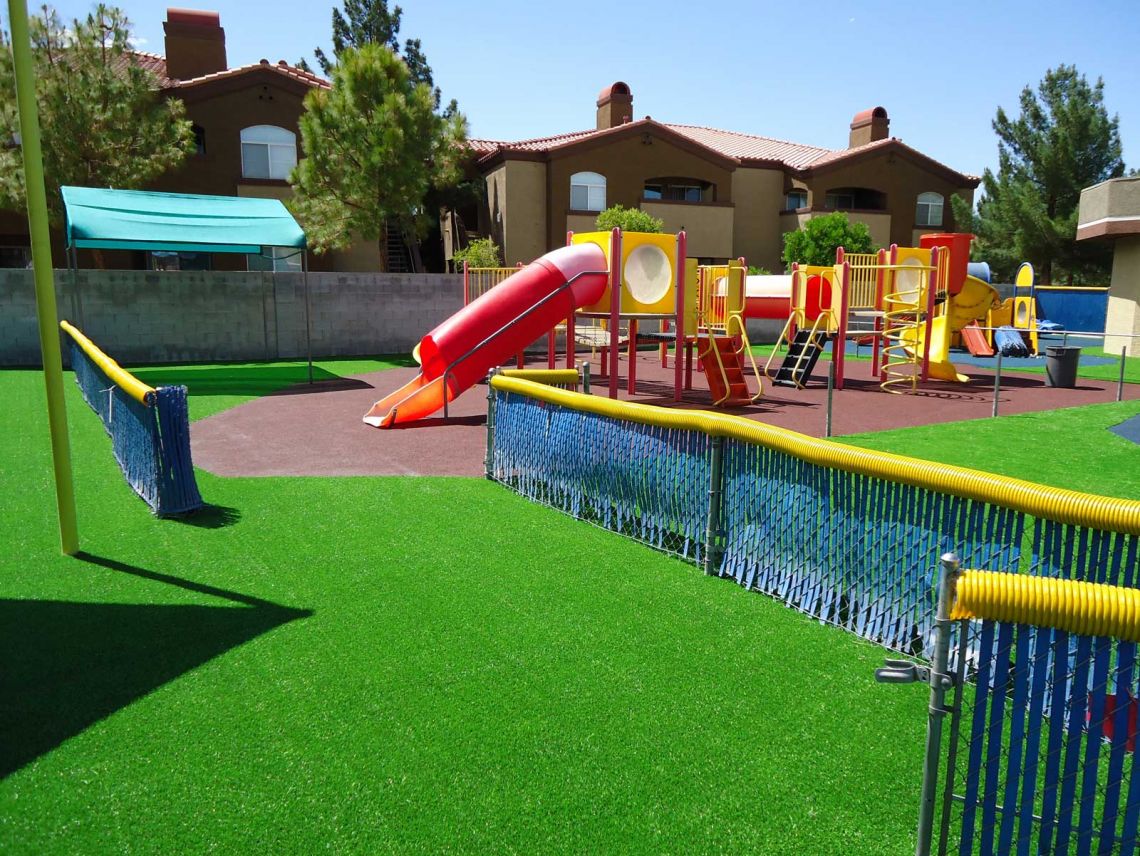 REALISTIC ARTIFICIAL TURF FOR PLAYGROUND