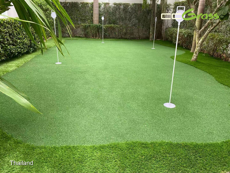 CCGrass, backyard putting green