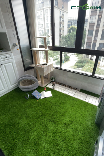 CCGrass, pet-friendly balcony with artificial grass
