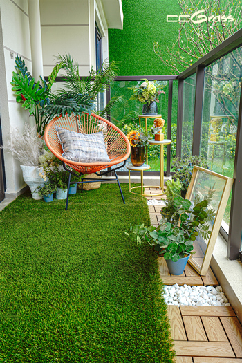 CCGrass, small balcony ideas for apartments